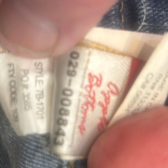 Apple Bottoms Studded Embellished Bootcut Jeans – Size 34X32 JR - Picture 4 of 6